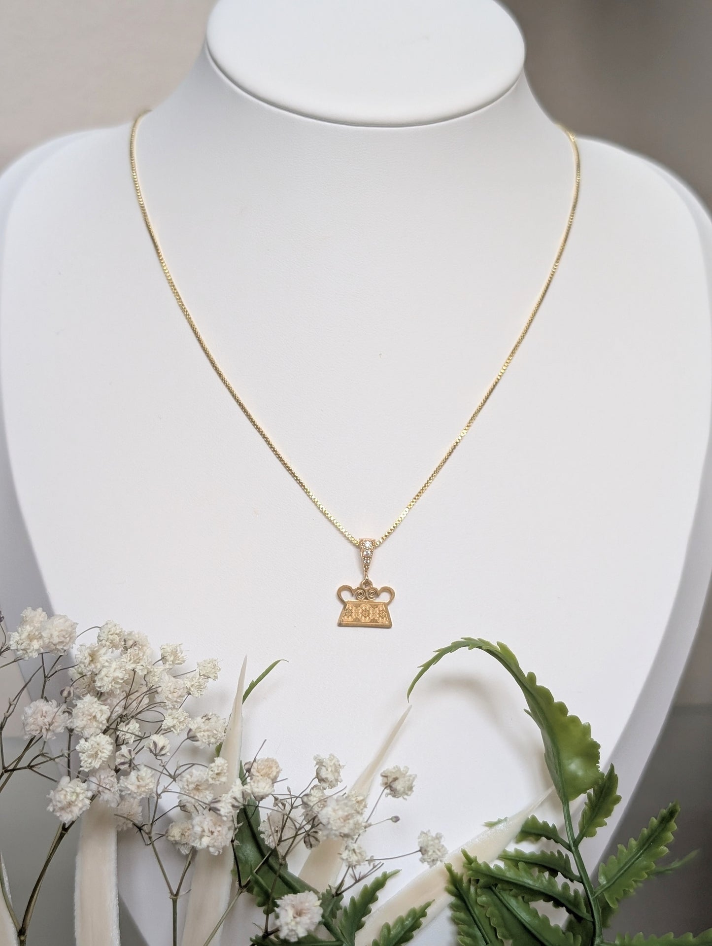 Phiaj Necklace