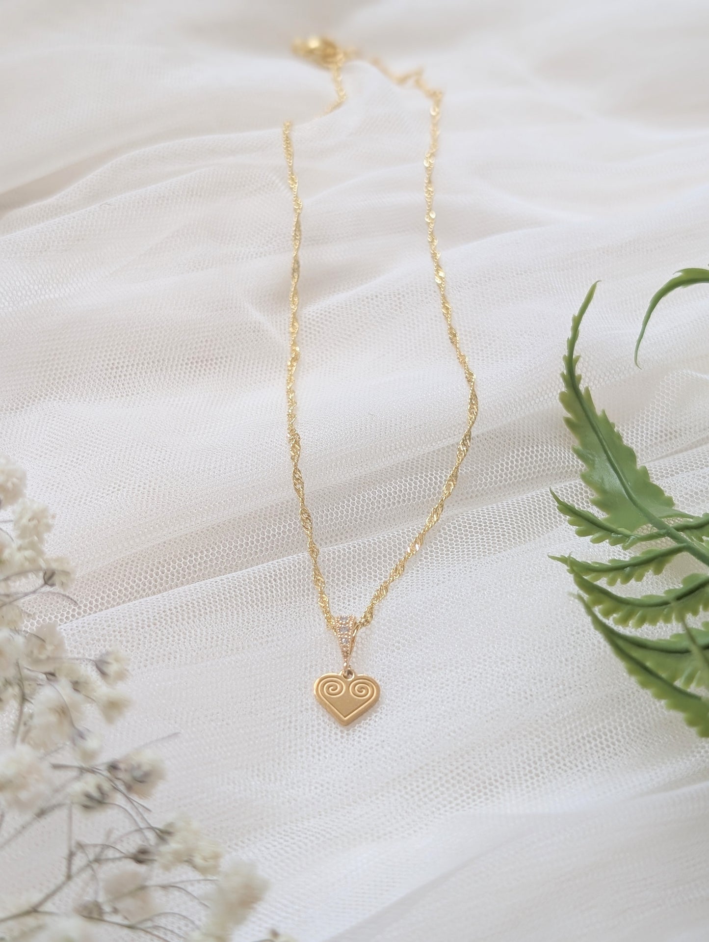 Micro Heart Necklace