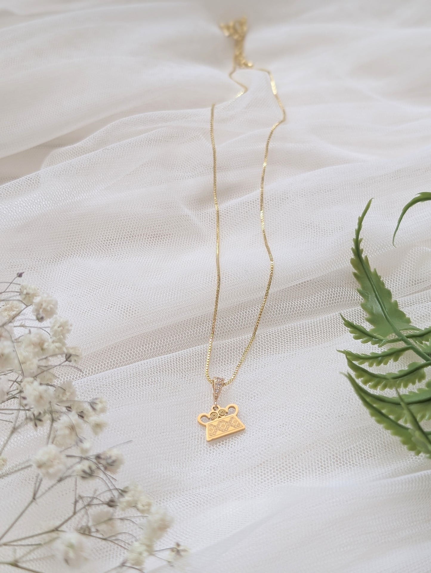 Phiaj Necklace