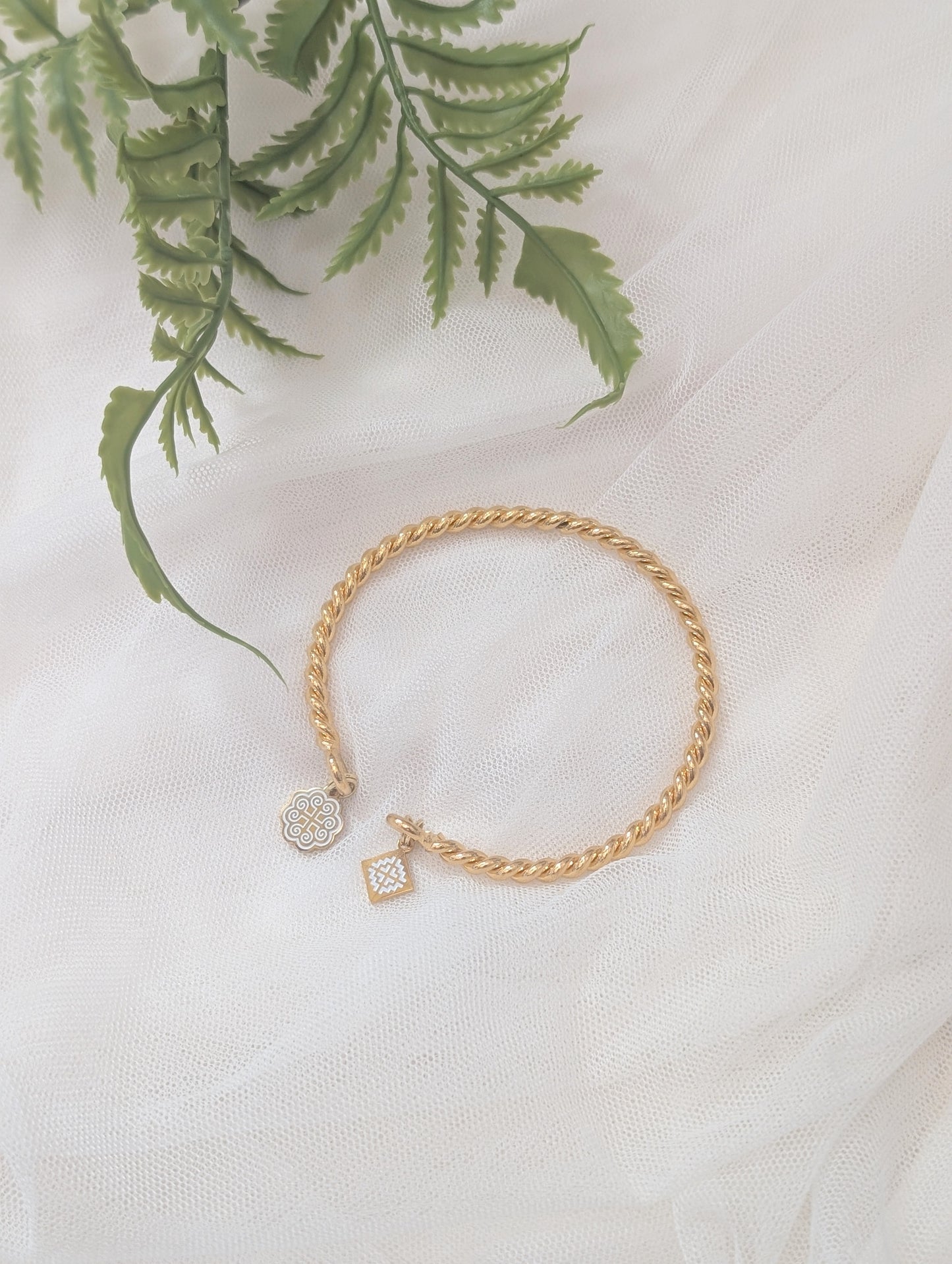 White Simplicity Bangle