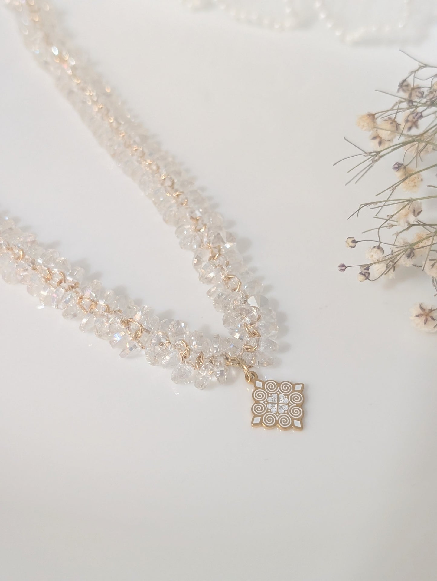 Amora Necklace