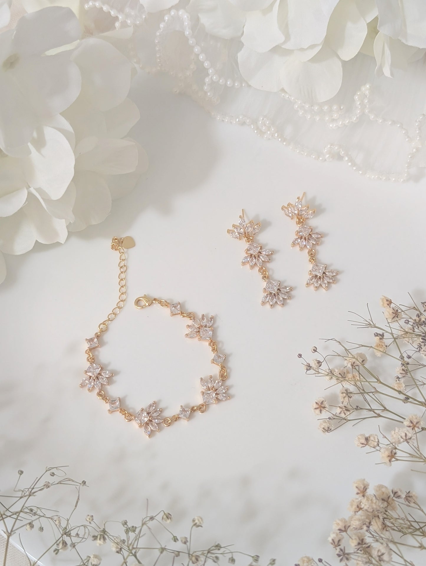 Shimmer Bracelet