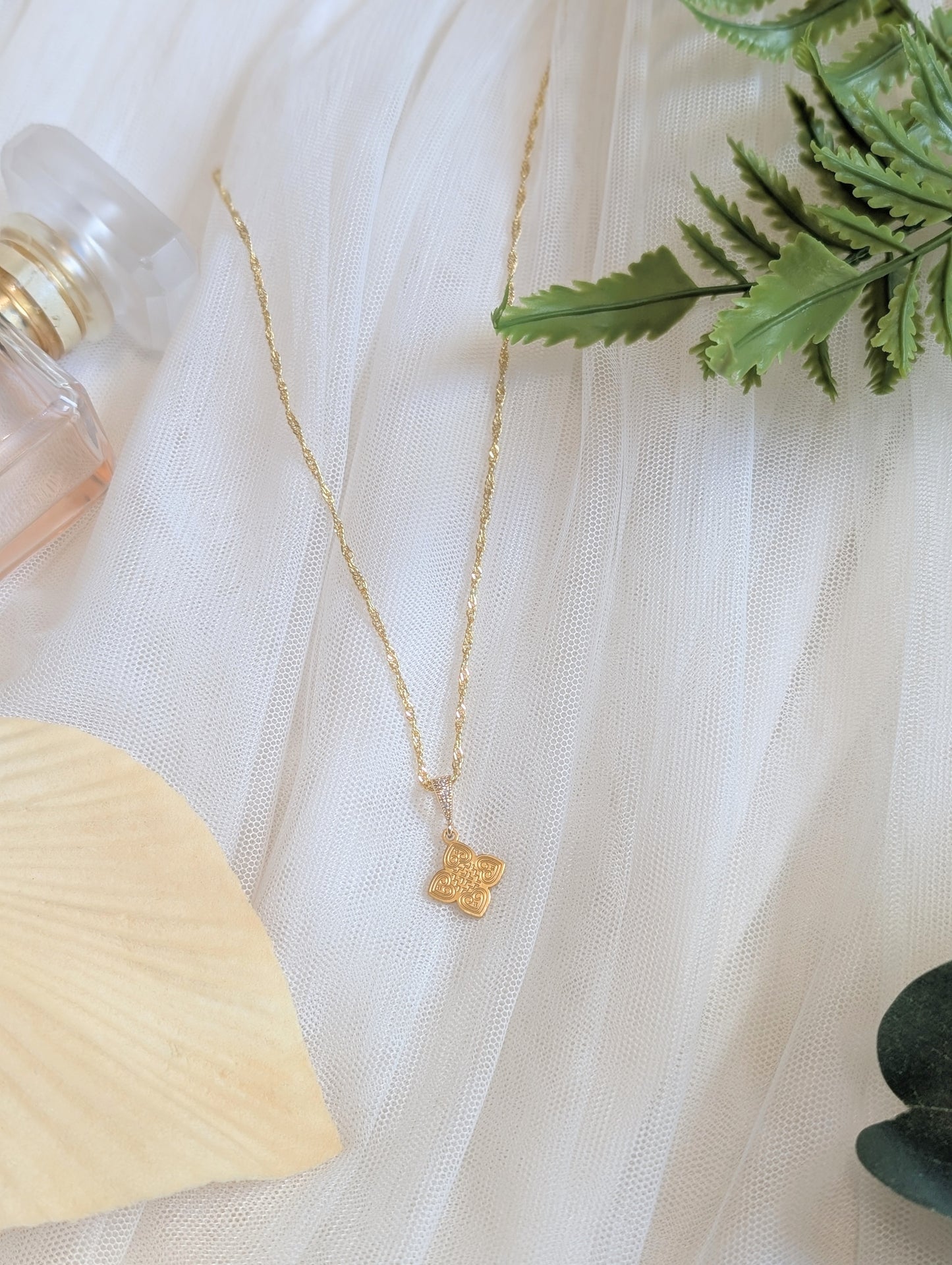 Gold Clover Necklace