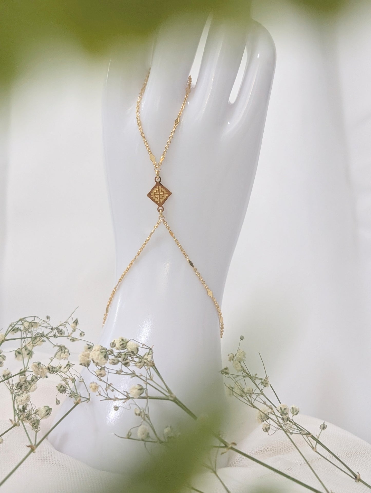 Aurora Wrist Hand Bracelet