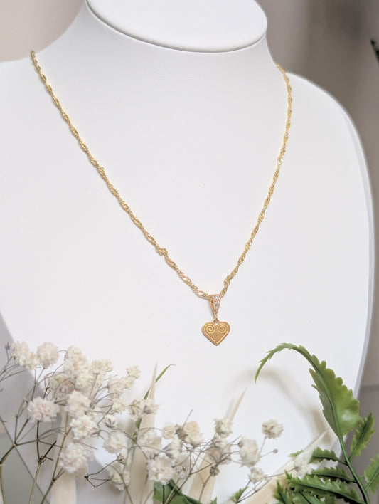 Micro Heart Necklace