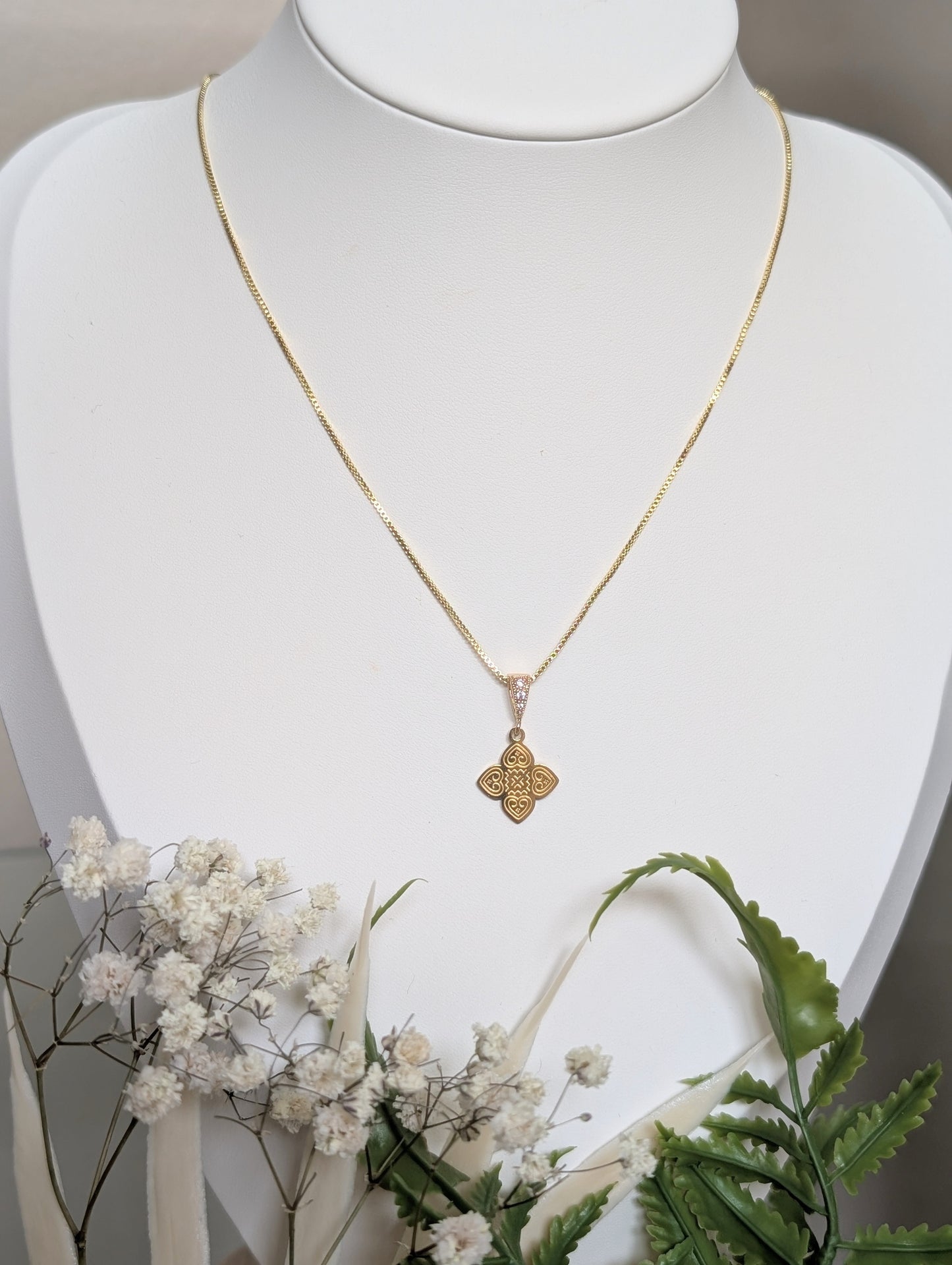 Gold Clover Necklace