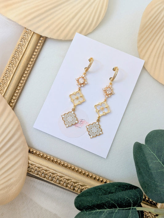 Vintage Pearl Edit Hoop Earrings