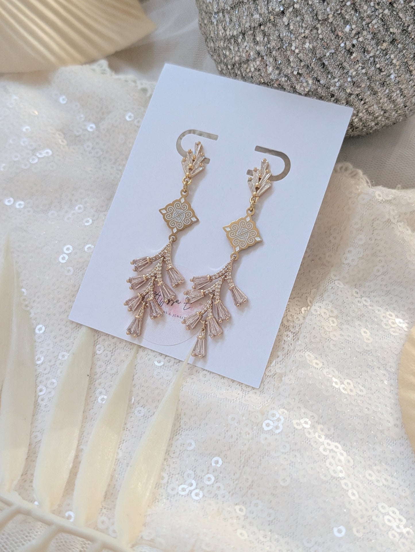 Élyse Earrings