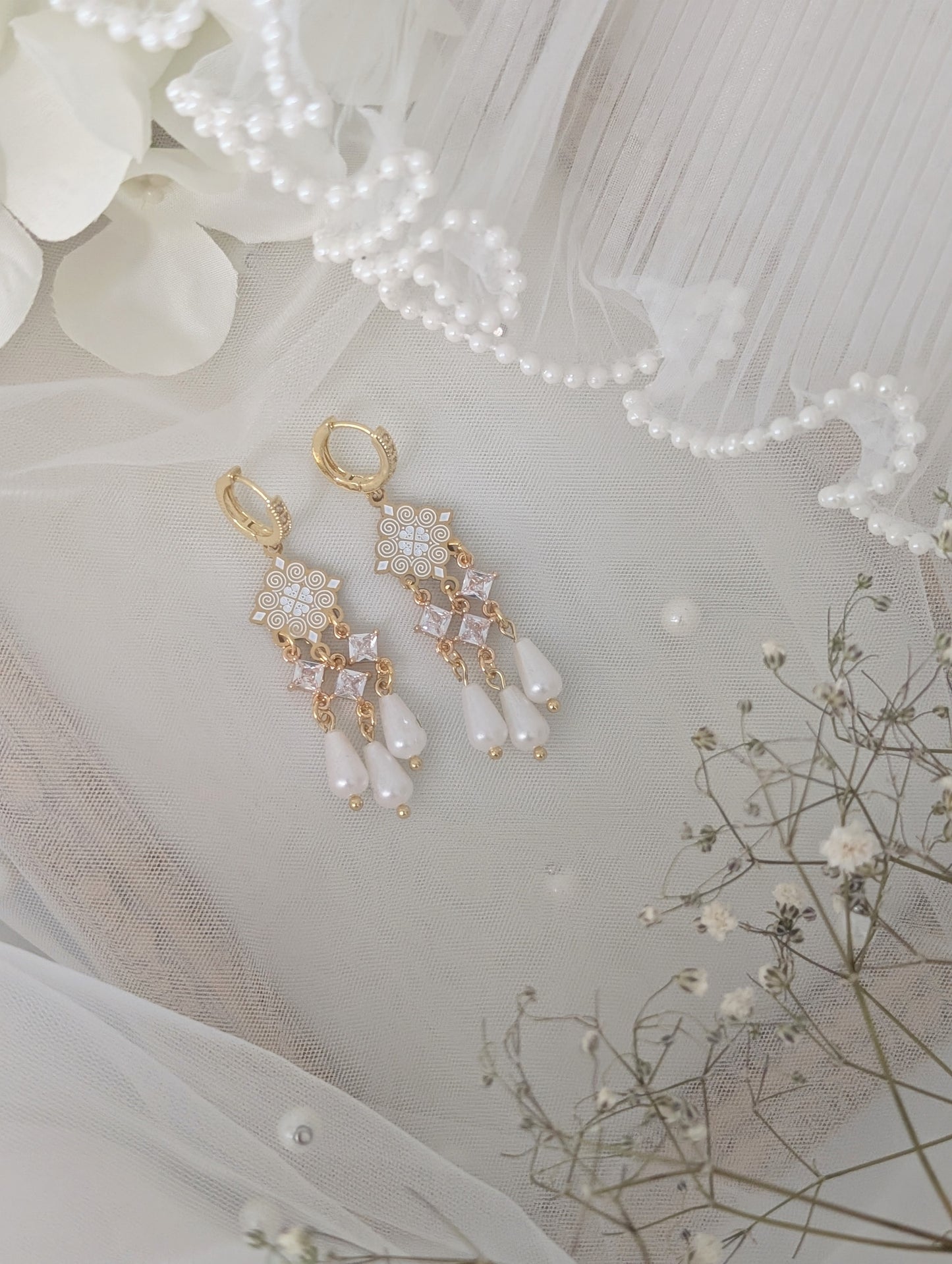 Everwhite Bloom