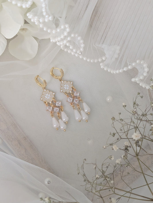 Everwhite Bloom