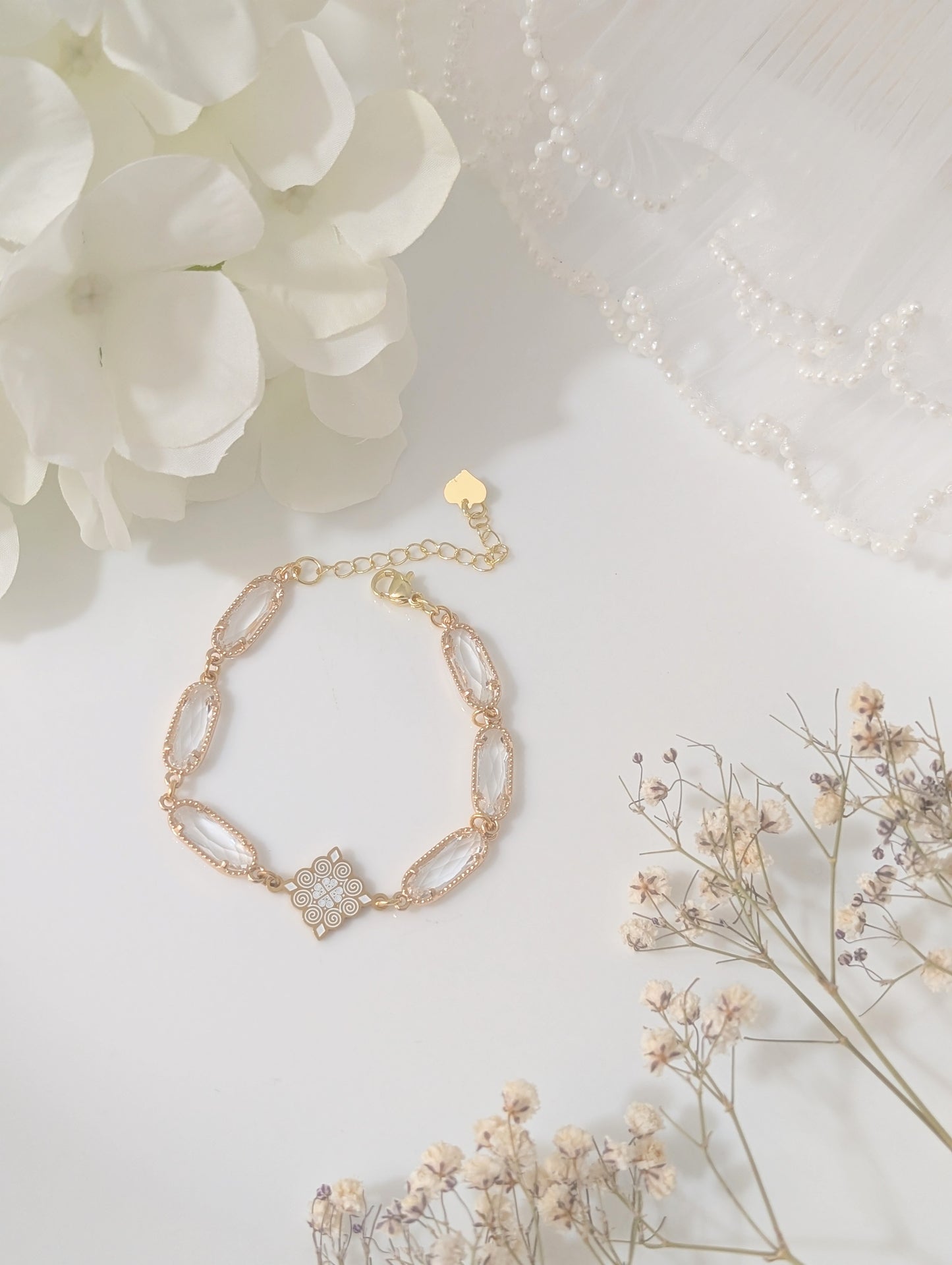 Amora Bracelet