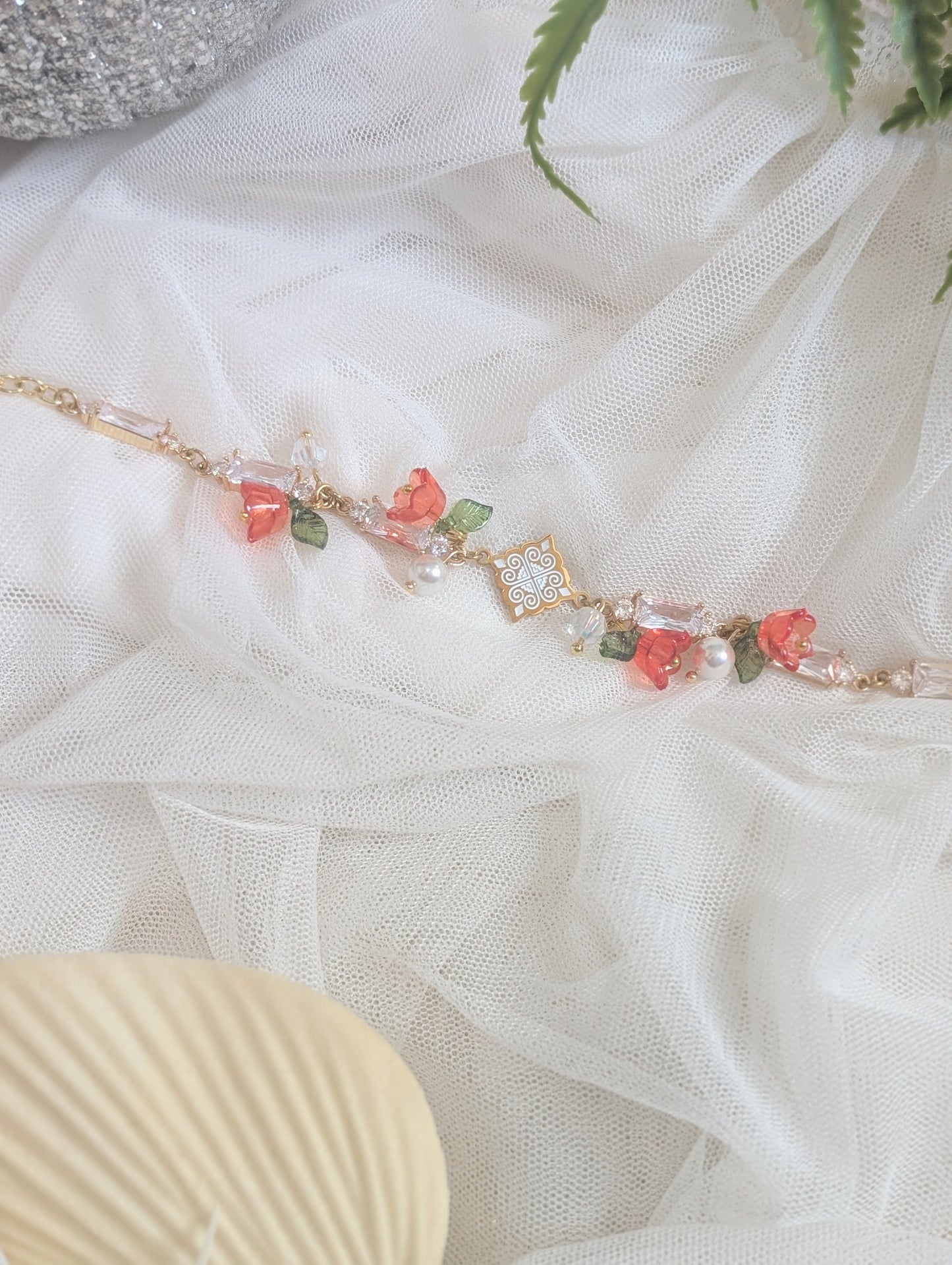 Merry Bright Floral Bracelet
