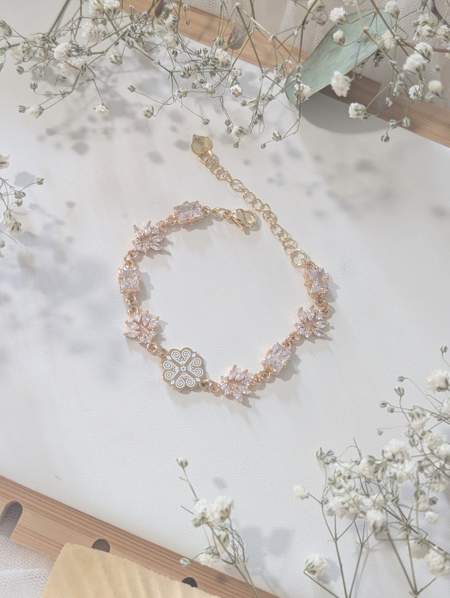Diamond Glow Bracelet