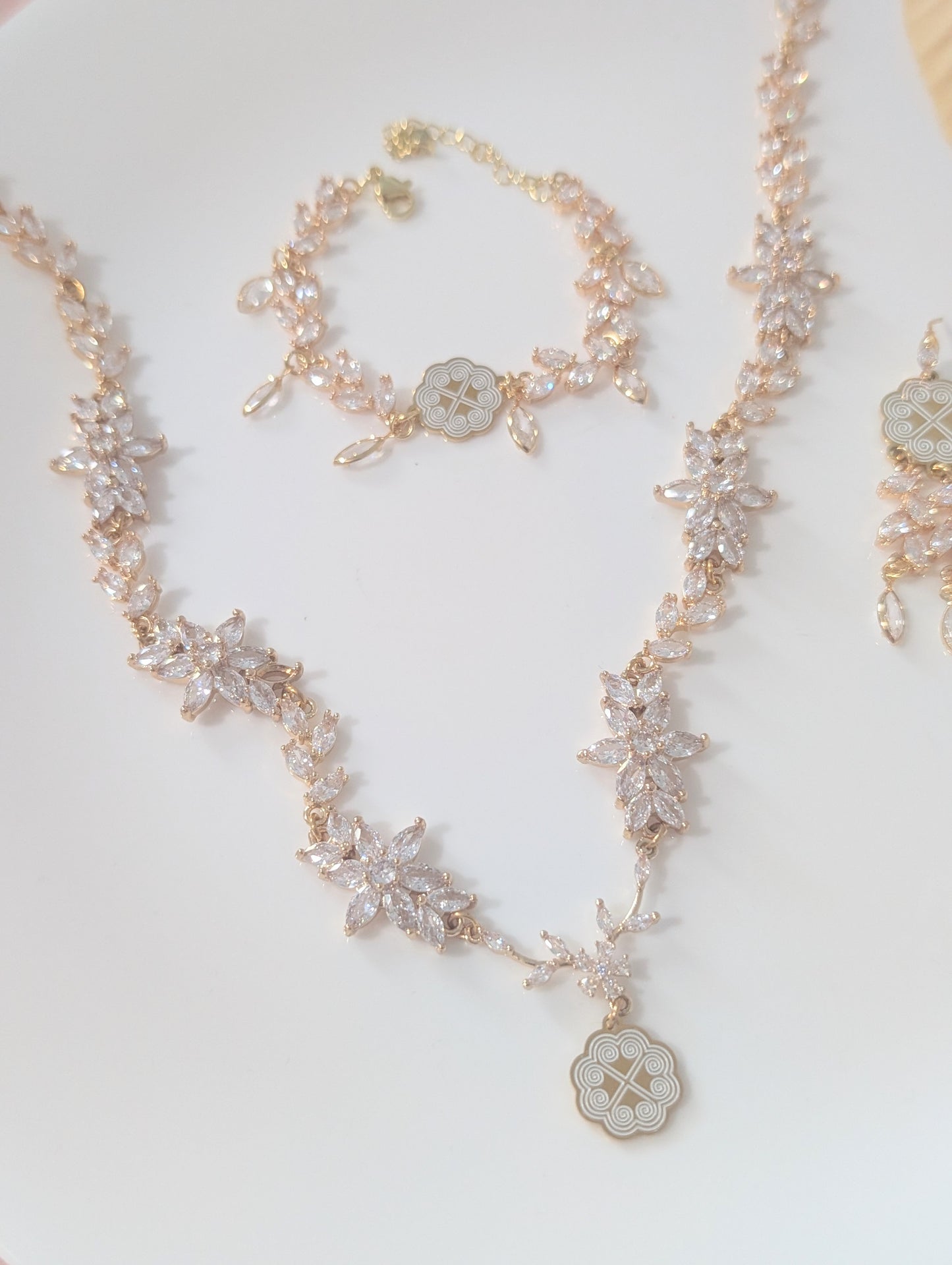 Drape in Diamonds Set