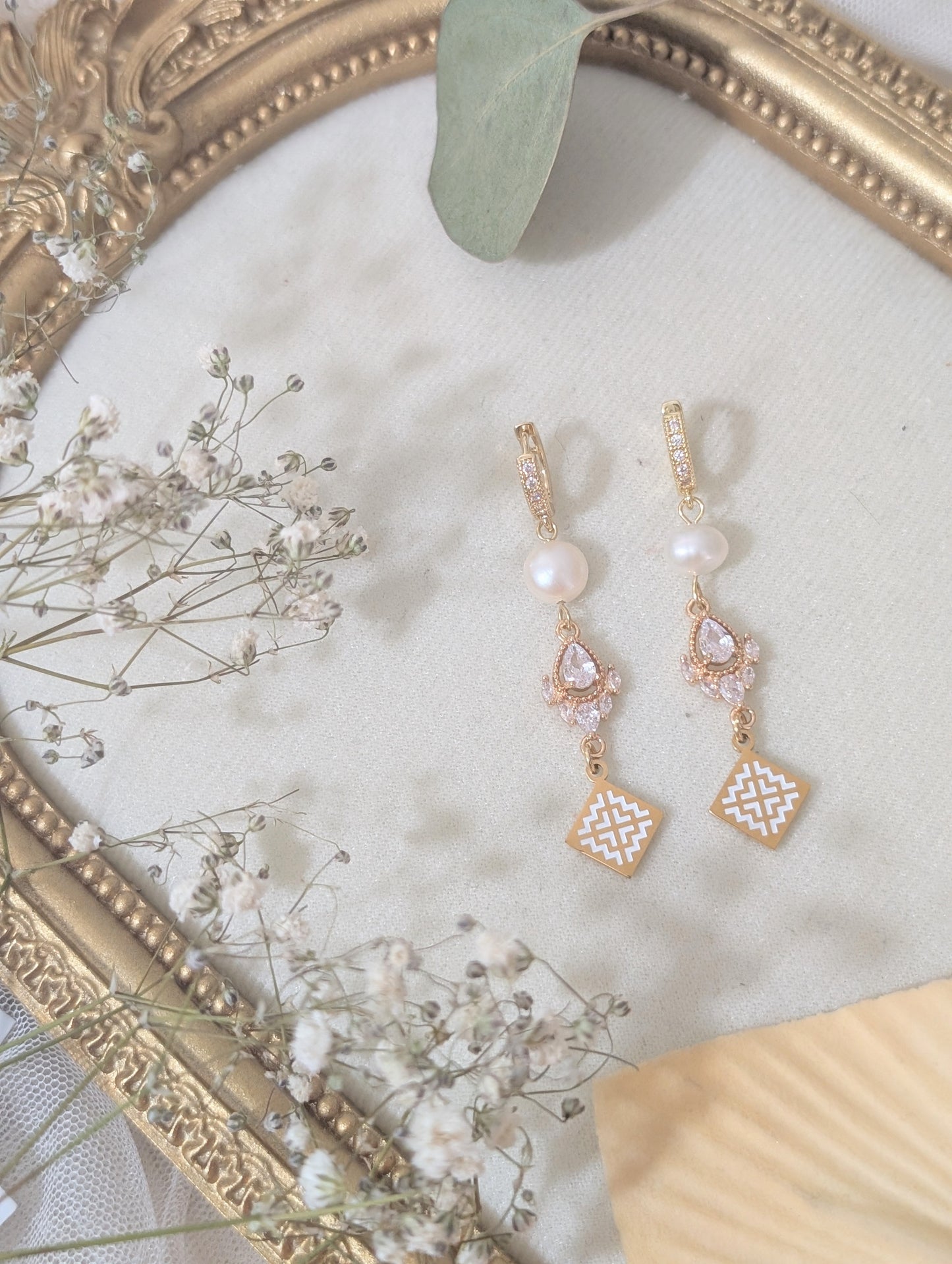 Everlasting Crystal Earrings