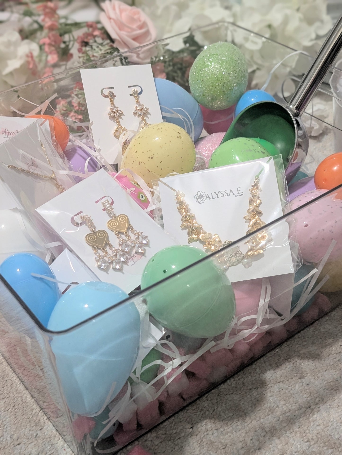 Easter Jewelry Capsule Scoops