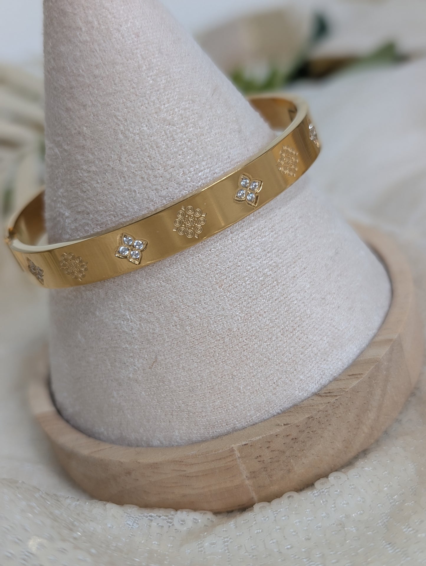 Luxe Bangle Bracelet
