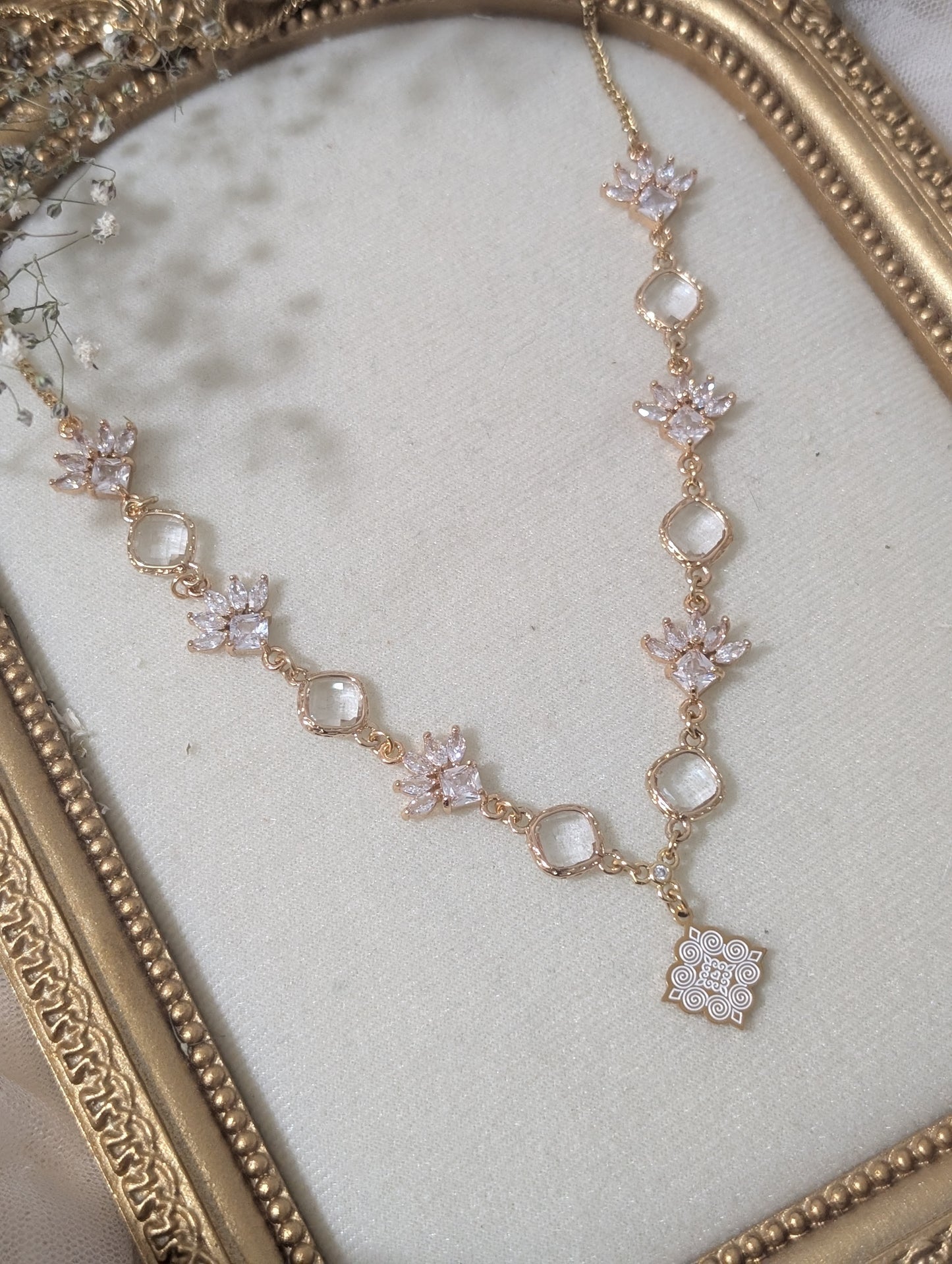 Crystelle Necklace