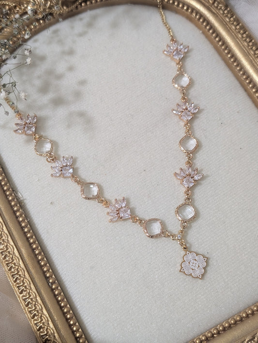 Crystelle Necklace