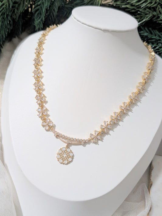Winter Bloom Necklace