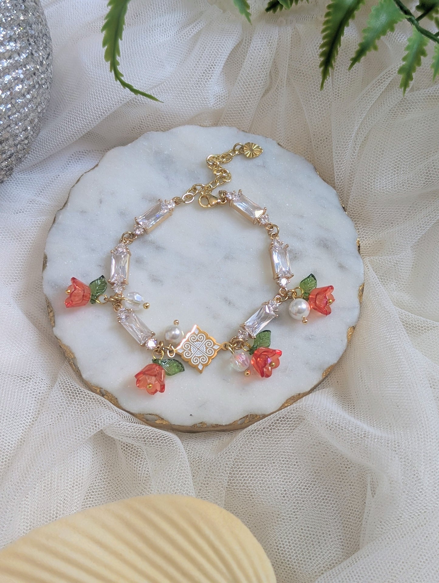 Merry Bright Floral Bracelet